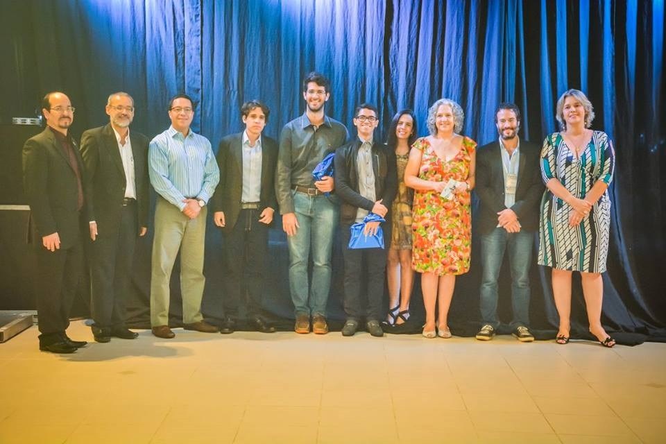 Estudante de Engenharia Civil é premiado em evento internacional na