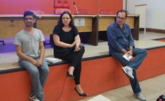 Após a exibição do filme, houve debate sobre o tema