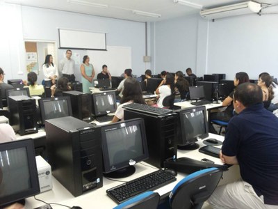 O curso foi realizado entre os dias 21 e 28 de setembro