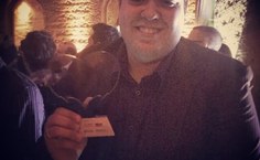 Lucas Alcântara exibe o prêmio (Foto: Instagram)