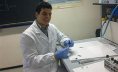 Carlos Eduardo se esforçou muito para conseguir uma experiência de estágio em pesquisa