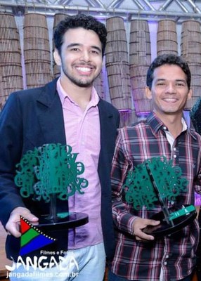 Os estudantes Márcio Anastácio e Abdias Martins (Foto: Jangada/Acervo Pessoal)