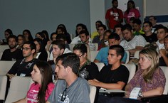 Evento incentiva empreendedorismo por universitários