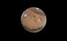 Flávio aproveitou uma aproximação entre Marte e a Terra, no início de 2014, e registrou o planeta vermelho. Foto foi publicada no blog Mensageiro Sideral, da Folha de São Paulo