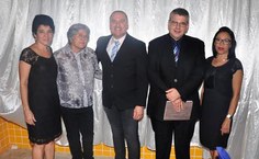 O professor Luis Paulo Mercado e a equipe da Ufal presente à solenidade