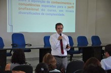 Professor Mauro Rabelo durante a palestra sobre a avaliação do ensino superior no Brasil