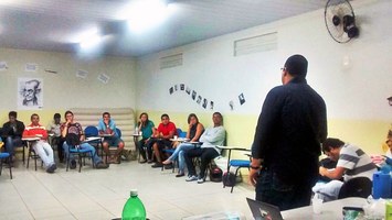 Estudantes de Arapiraca participam de palestra sobre cooperativismo