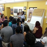 Estudantes de Design participam de visita técnica à uma gráfica em PE