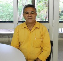 Aluno de 54 anos realiza o sonho de cursar o ensino superior