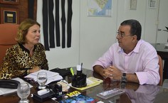 Valéria Correia recebeu presidente do Crea