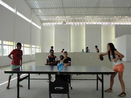 Tênis de mesa movimenta o Campus do Sertão no feriado