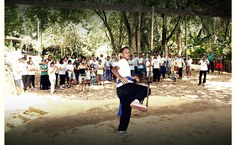 Houve apresentação de artes maciais