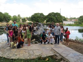 Alunos de Letras participam de aula de campo em Paulo Afonso