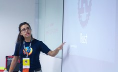 Marina já tem experiência em contribuir com a comunidade Mozilla
