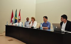 Reitora Valéria Correia destacou o protagonismo estudantil na realização do evento.