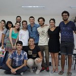 Estudantes lançam jornal alternativo com temas ambientais e políticos