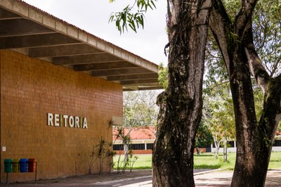 DRCA fica localizado no prédio da Reitoria, no Campus A. C. Simões.