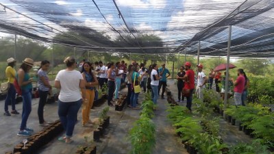 Alunos foram ao assentamento Maria Bonita, em Delmiro Gouveia, e ao Banco Comunitário de Sementes, em Piranhas