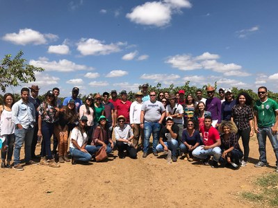 Visita técnica dos estudantes de Agronomia. Foto: Arquivo pessoal