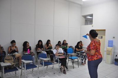 Alunos de Serviço Social fizeram borboleta de origami para representar ingresso à Ufal