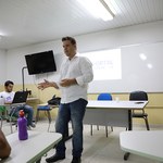 Evento discute o mercado de trabalho e saúde mental dos estudantes