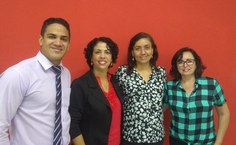 Sandra com os representantes do Hospital Chama.jpeg