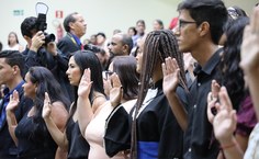 Formandos receberam o diploma na última quarta-feira (18). Foto: Blenda Machado