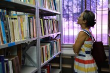 Alunos e docentes aproveitam nova biblioteca setorial do Cedu.JPG