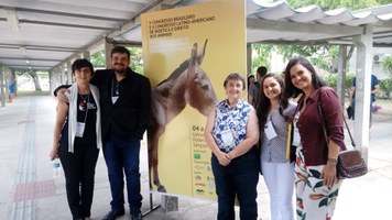 Integrantes do Grupequi participam de evento sobre bioética e direitos animais