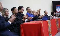 As solenidades foram presididas pela reitora Valéria Correia e pelo vice-reitor José Vieira.