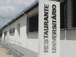 Restaurantes universitários em Viçosa e Maceió reabrem segunda