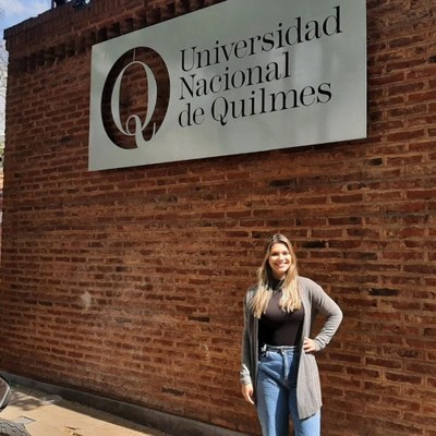 Ellyda Costa ficará na Argentina até novembro desenvolvendo atividades no Laboratório de Cronobiologia da Universidade Nacional de Quilmes