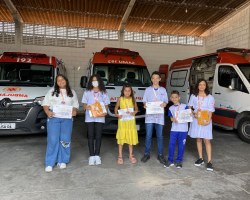 Projeto de Extensão Samu nas Escolas premia redação de duas estudantes