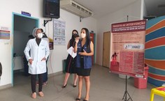 Participaram também representantes da direção do Hospital, da Comissão da Mulher da OAB Alagoas, do Núcleo da Mulher Vítima de Violência e da Patrulha Maria da Penha