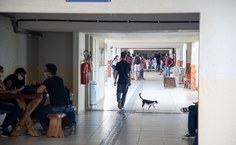Burburinho nos corredores do Campus Arapiraca e convivência com colegas e amigos