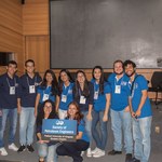 Estudantes de Engenharia de Petróleo recebem Prêmio de Excelência pela terceira vez