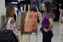 Exposição “A mão invisível da violência psicológica”