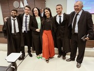 Equipe vencedora  da Ufal com os orientadores Elaine Pimentel, diretora da FDA, e Raimundo Palmeira