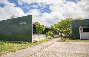 Famed abre edital para mestrado profissional na área de Ensino na Saúde