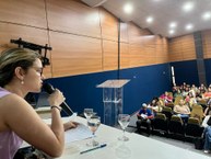 Faculdade de Serviço Social promove debate entre profissionais e estudantes