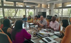 Reitor recebe representantes do Banco Santander