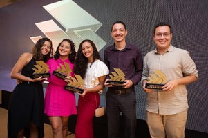 Estudantes de Jornalismo são agraciados no Prêmio Sinturb de Jornalismo