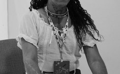 Vinn Amara é artista visual, empreendedora e uma das convidadas do webinar Empreendedorismo Feminino