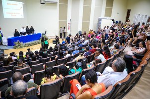 Solenidade de colação de grau social foi marcada pela emoção