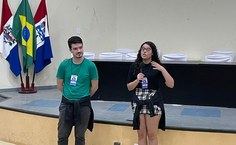 Gabriel Flores e Fernanda Barbosa, do DCE