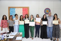 Neide Nobre (CPG/Propep), Iraildes Assunção (Pró-reitora/Propep), Eliane Cavalcanti (vice-reitora), Josenilda Cavalcante, Mônica Bezerra, Rossana Toledo, Ellen Lopes, Luciana dos Santos, Josealdo Tonholo (reitor), Berenice Pimentel.