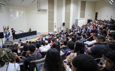 Aula Magna transmitida desde a Universidade de Harvard