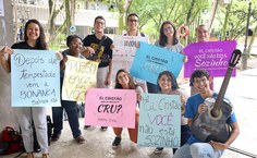 Grupos cristãos e centros acadêmicos também recepcionaram os nos estudantes