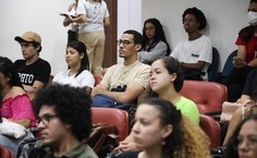 Gessitânio Guedes (de óculos e blusa creme) participará falou sobre a expectativa de ser monitor da Bienal