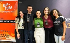 Uma das equipes premiadas no Ruptura, com participação de egressa do Centro Tecnologia da Ufal